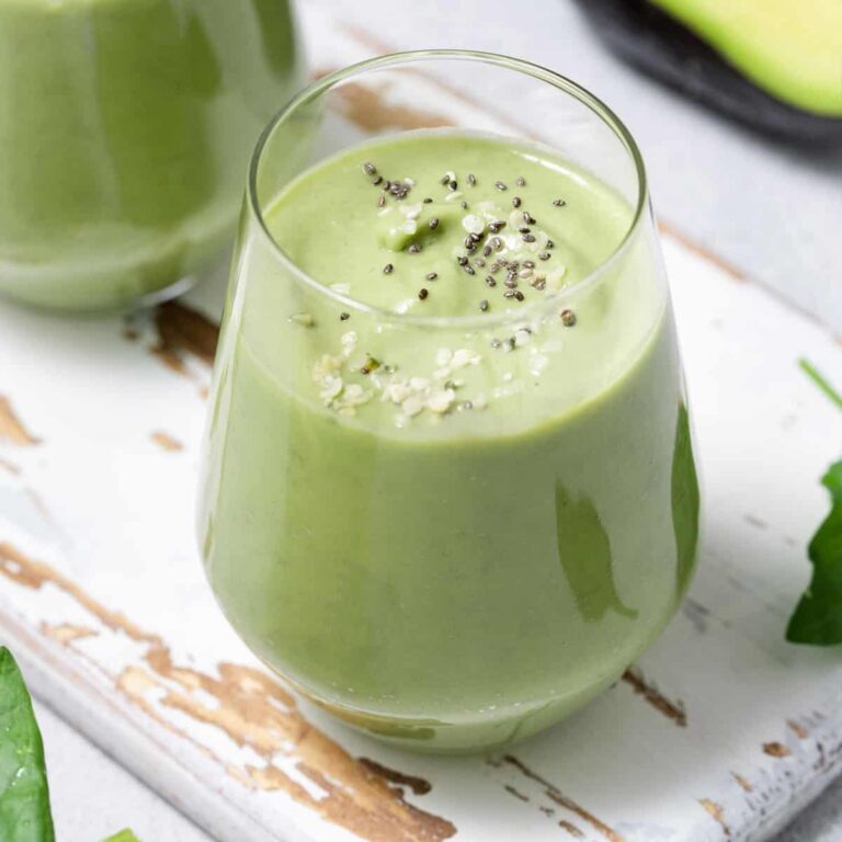 Banana Avocado Smoothie | Easy Avocado Smoothie Recipe