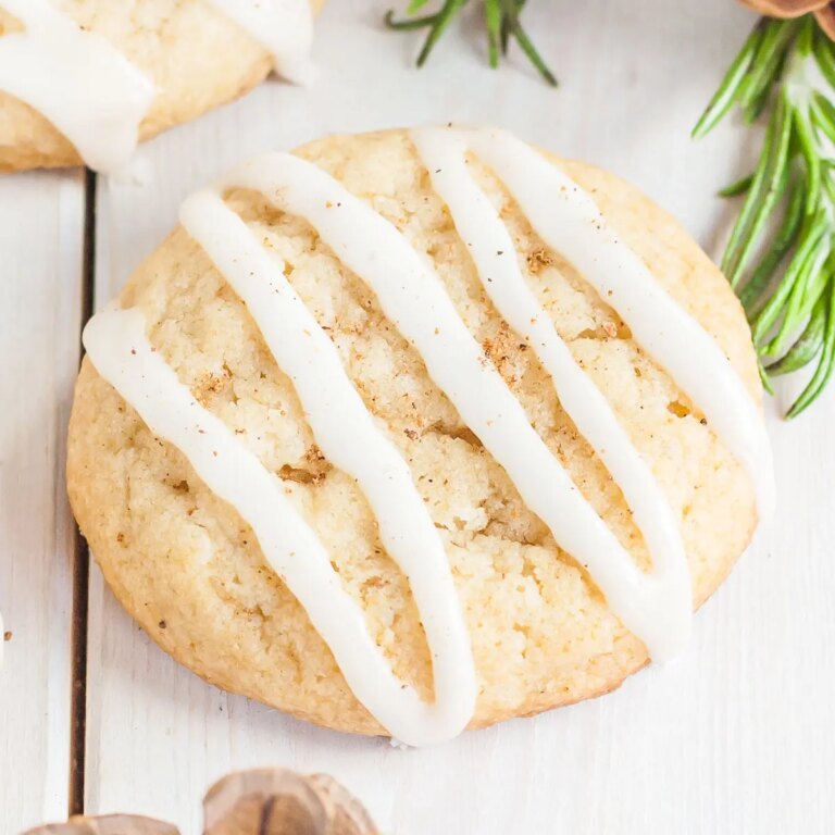 Eggnog Cookies – Liv for Cake