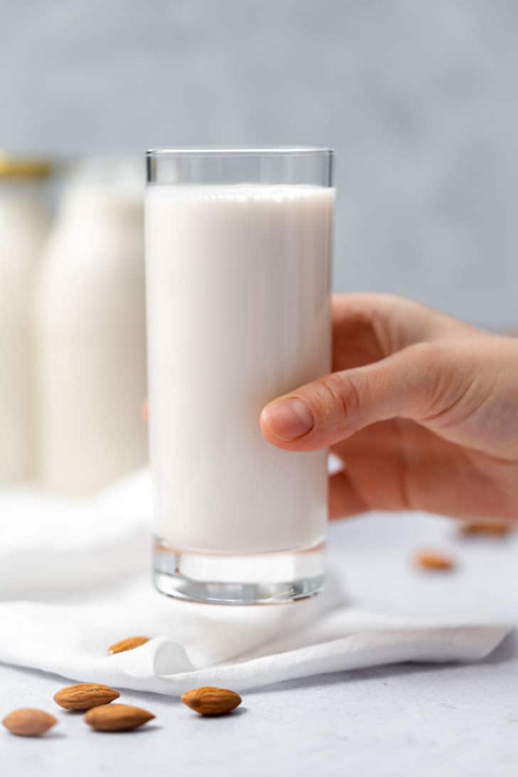 How to Make Almond Milk