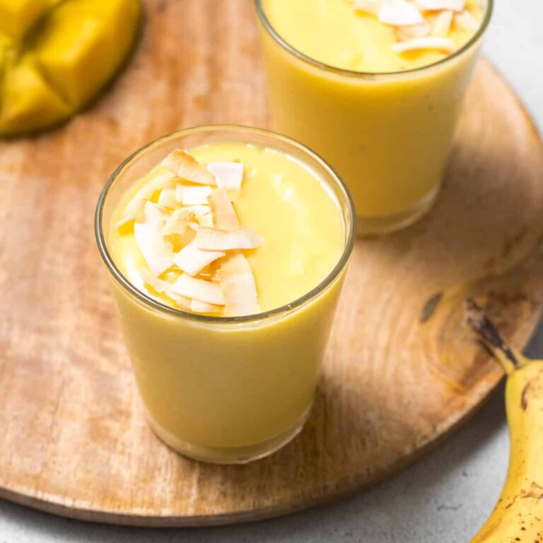 Simple Mango Smoothie Recipe – Healthy Fitness Meals