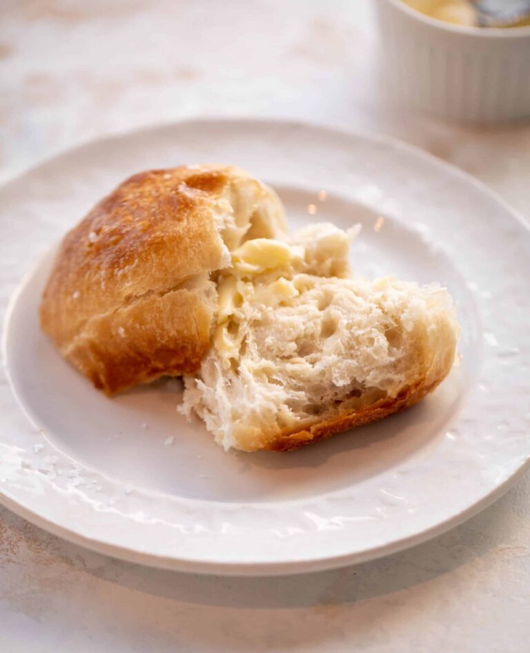 Sourdough Dinner Rolls