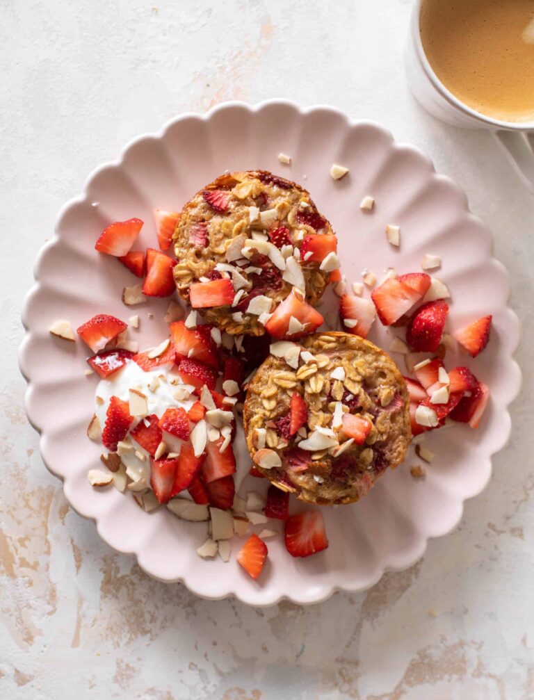 Strawberry Oatmeal Cups